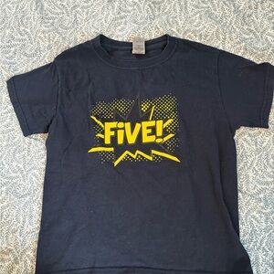 Gildan Kids Dark Blue 'Five!' Graphic Tee